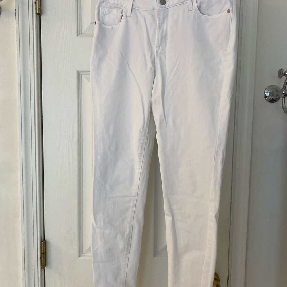 Old Navy Women's White Skinny Jeans Size 6